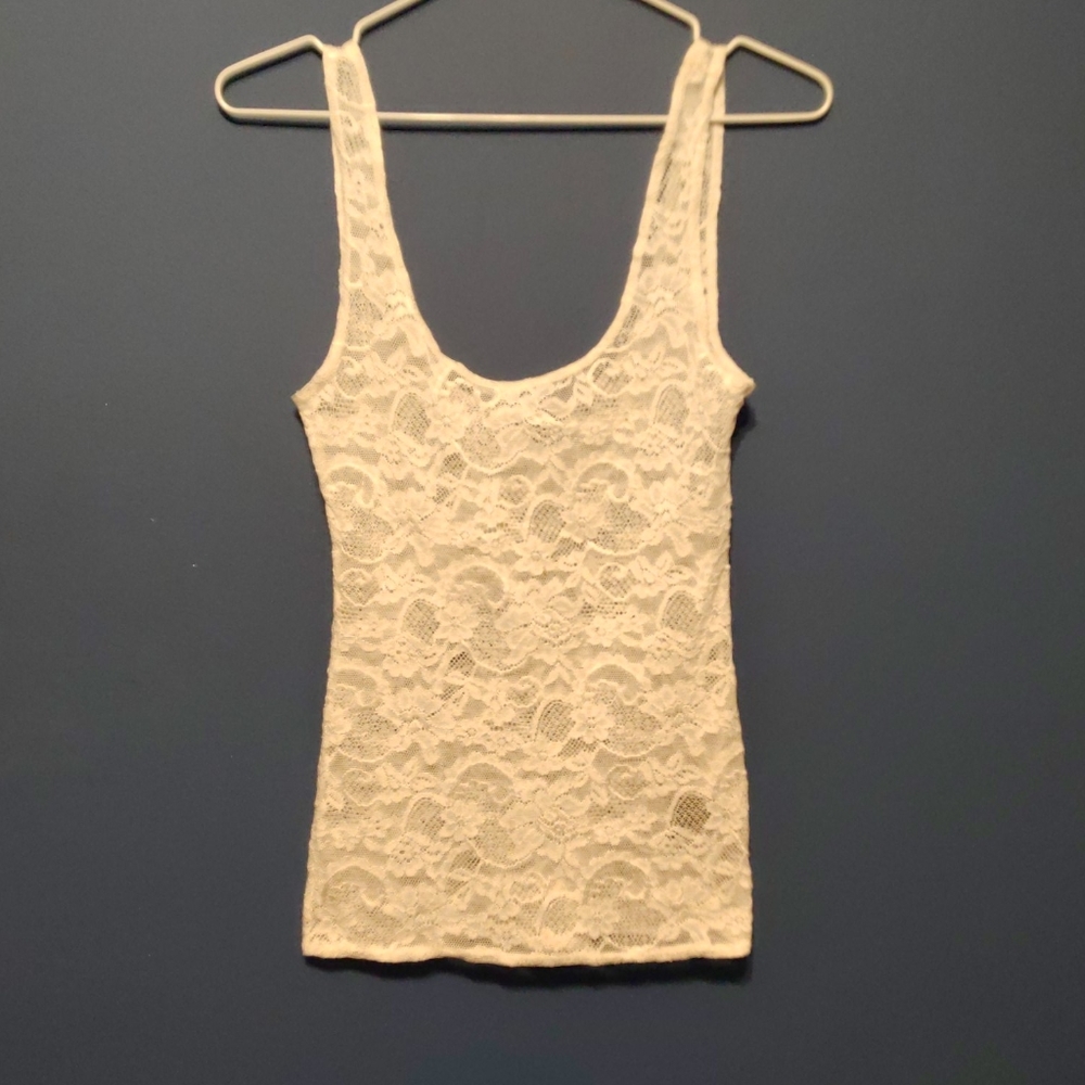 3/ $25 NWOT Talula lace tank top